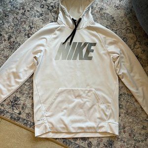 NWOT Mens Nike Dri-Fit Sweatshirt Medium